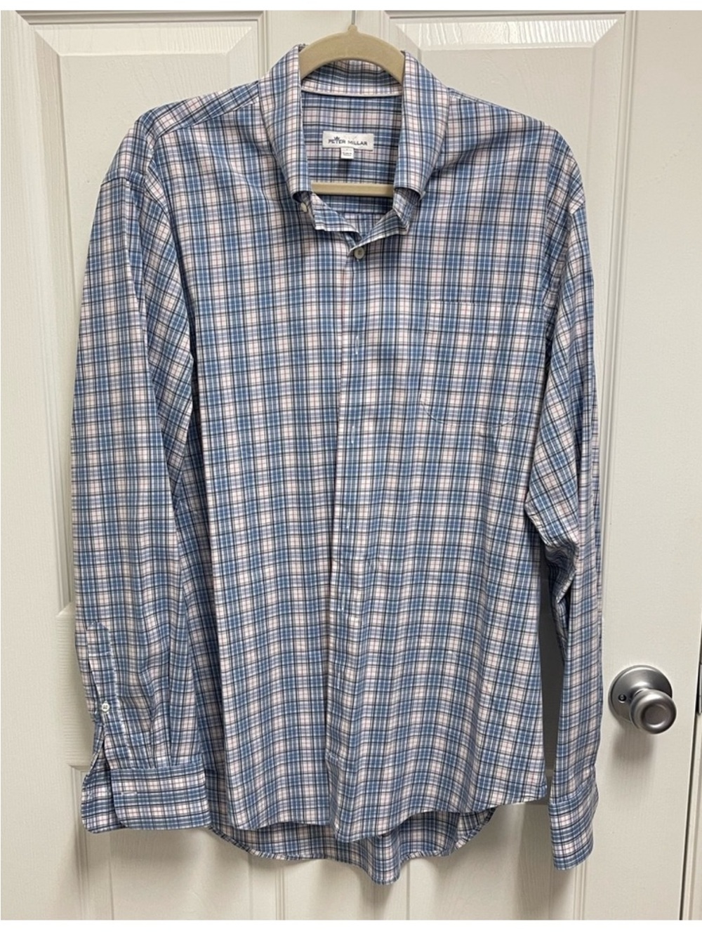 Peter Millar Men’s Plaid Button Down Shirt. 
Sz Large